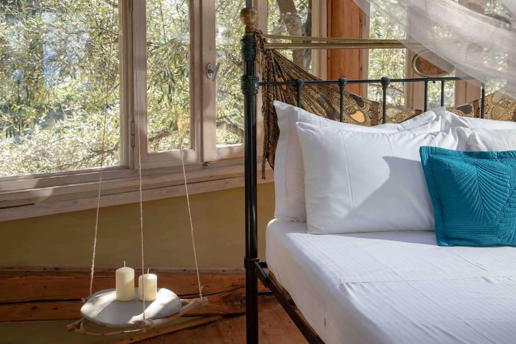 Вілла Margaritis'S Treehouse Paramonas  Екстер'єр фото